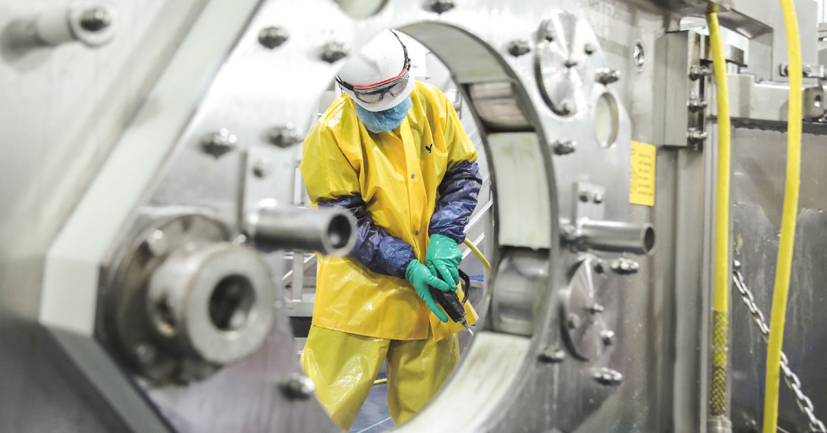 Hidden Costs of Insourcing Plant Sanitation